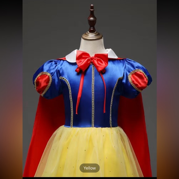 NWT Snow white princess costume - Picture 2 of 3